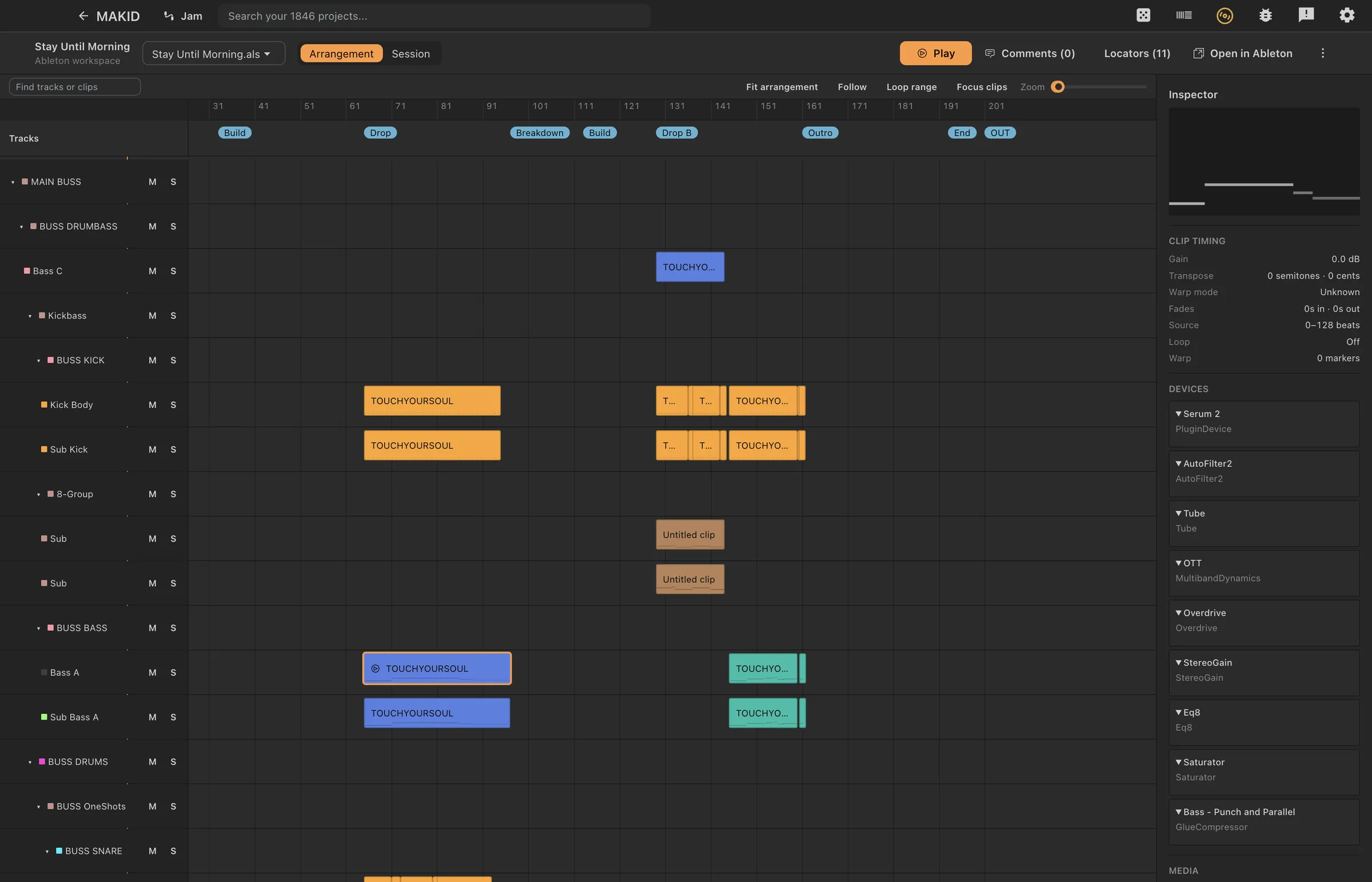 MAKID Session Workspace showing an Ableton Live arrangement with locators, colored clips and a Serum device chain in the inspector